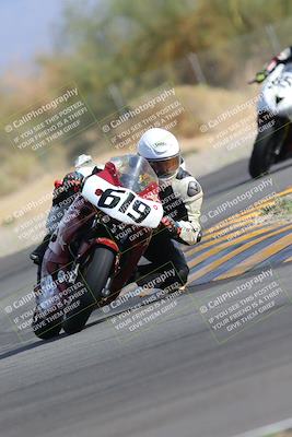 media/Nov-05-2022-SoCal Trackdays (Sat) [[f8d9b725ab]]/Turn 2 (1120am)/